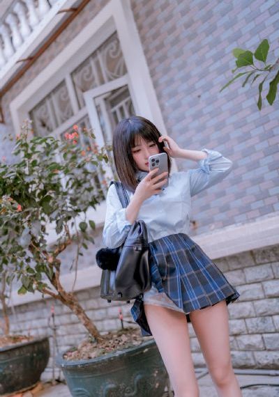 久久久久精品无码AV人妖色五月_720免费在线观看