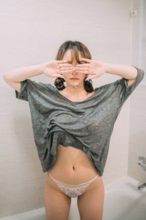 让人下面湿的动态图_BD韩语手机免费观看