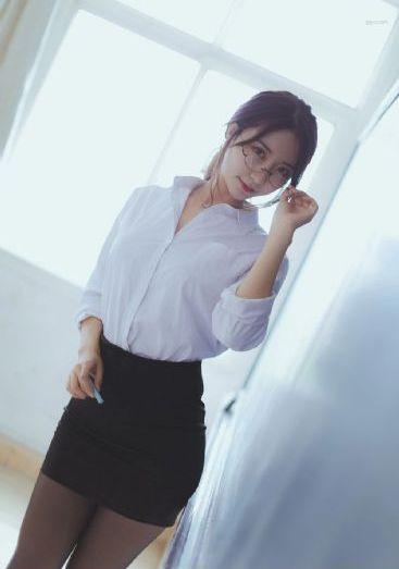 jealousvue成熟40岁_超清高清视频播放