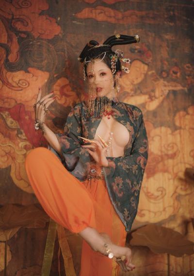 和朋友一起3p娇妻_韩国电影在线